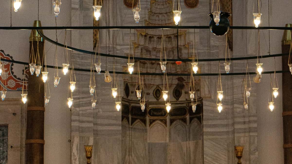 Créateurs marocains : comment toucher les marques espagnoles sur YouTube et booster vos must-have