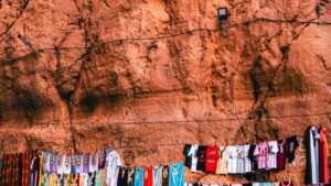 Guide pratique pour marques au Maroc: comment reperer, contacter et activer createurs Reddit bases a Puerto Rico pour booster lancements de jeux mobile.