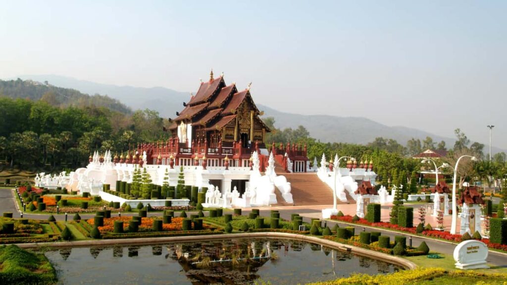 Strategies pratiques pour createurs au Maroc qui veulent contacter marques boliviennes via Hulu et vendre des haul/try-on videos astuces, risques et outils 2026.