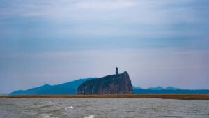 Guide pratique pour marques marocaines: pourquoi Lazada nopere pas en Ouzbekistan, alternatives locales, tactiques PR package et checklist pour contacter createurs pertinents.