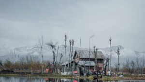 Guide pratique pour createurs au Maroc: comment contacter les marques de la Republique dominicaine sur Clubhouse, creer confiance et securiser sponsors.